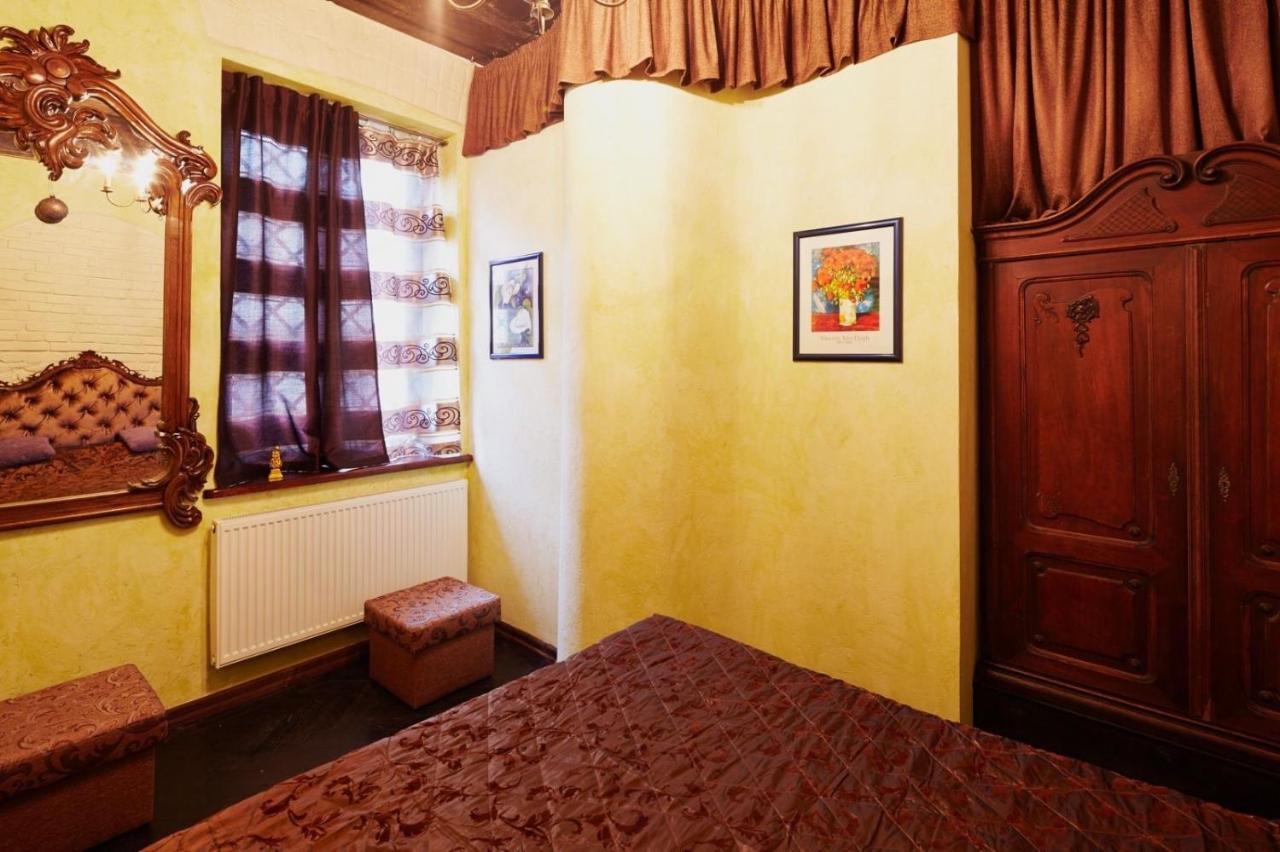 Квартира Подобово На Площі Ринок 39 Lviv Buitenkant foto